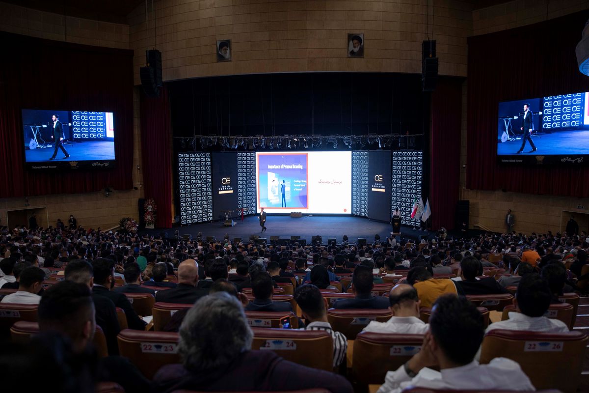 بزرگترین همایش ملی آموزش مدیران و مشاورین املاک و مستغلات در مرکز همایش‌های برج میلاد تهران