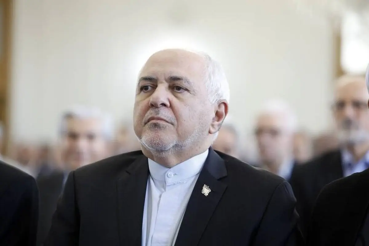 ظریف: خیابان، دیپلماسی و میدان، بزرگترین تضمین ما هستند/ تهدیدگران نیز فهمیده‌اند با قلدری و زورگویی نمی‌توانند این ملت را تسلیم کنند