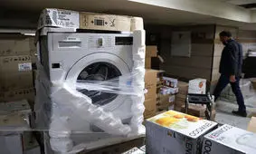 کشف انبار لوازم خانگی احتکار شده در خمینی شهر