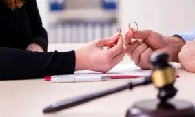 حکم جالب قاضی برای مردی که حمام نمی رفت/ زنش هم طلاق گرفت هم خسارت