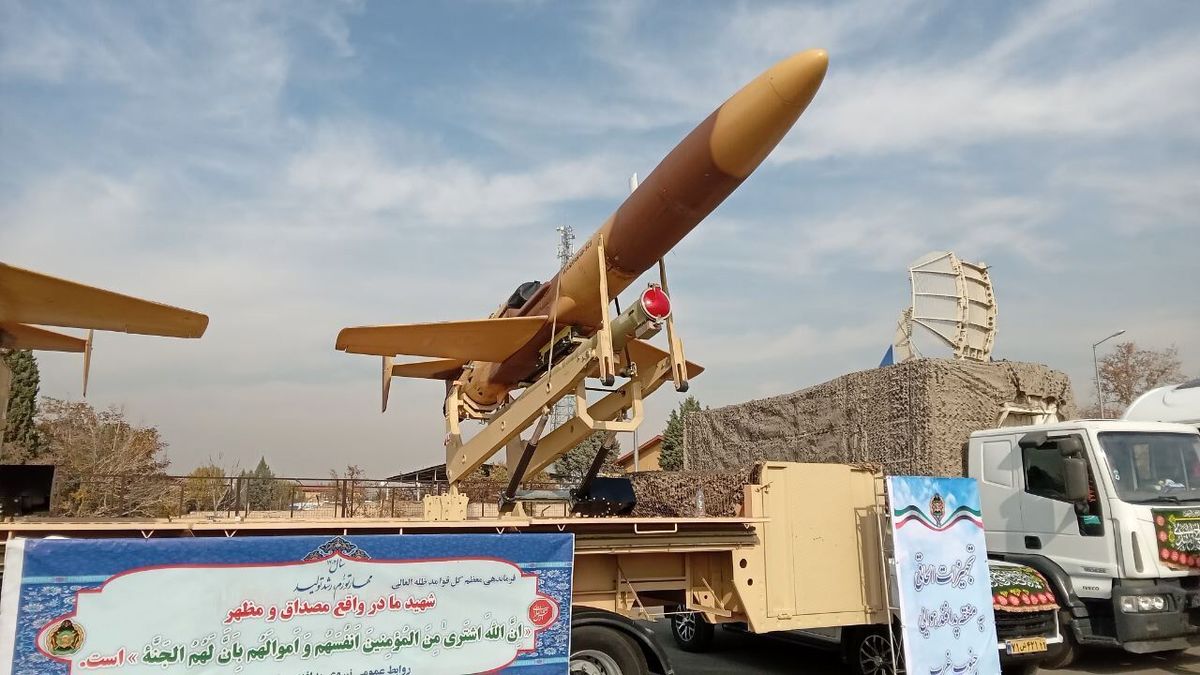 «پهپادهای کرار مجهز به موشک» توانمندی جدید پدافند هوایی ارتش است