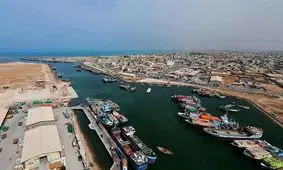 ساحل زیبای بندر گناوه پذیرای مسافران و گردشگران