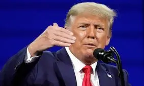 ترامپ: سوری‌ها باید از خودشان دفاع کنند، چون ما آنجا دخالت نمی‌کنیم / اولویت کنونی حل مشکل اوکراین با روسیه است / خاورمیانه مهم است، اما اداره آن از اداره اوکراین و روسیه آسان‌تر است