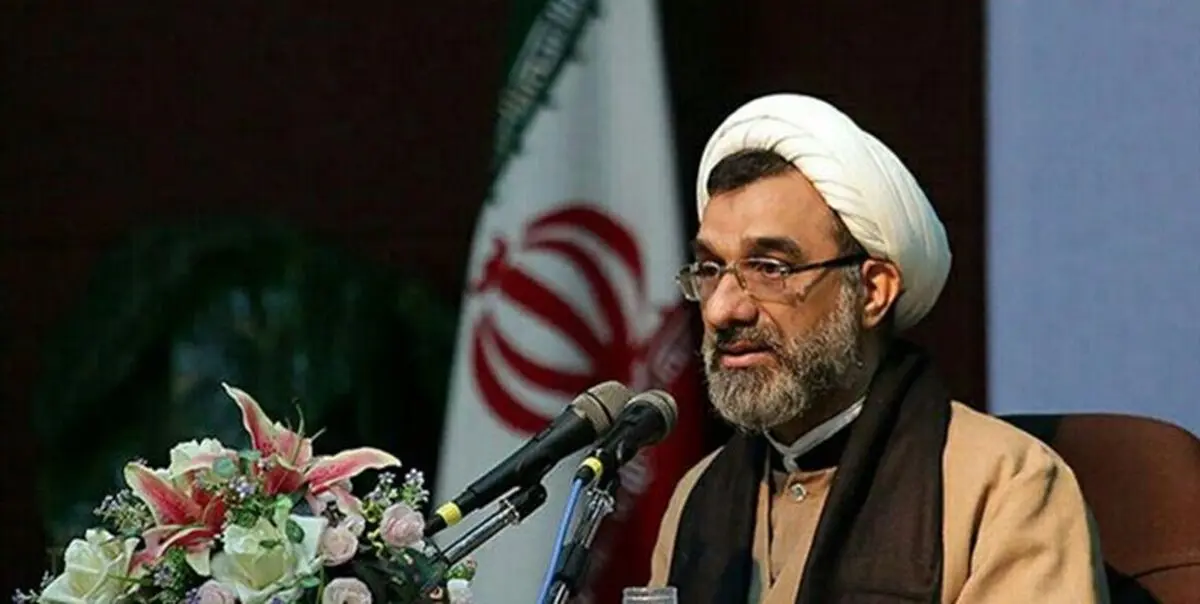 نباید فیلمی پخش شود که دختر به‌صورت پدر سیلی بزند؛ صوت و تصویر مسئله‌ای حاکمیتی است