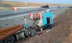 یک فوتی در تصادف دو تریلر در اتوبان قزوین به زنجان