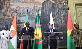 روسیه نسبت به حمایت نظامی از 3 کشور مسلمان بورکینافاسو، مالی و نیجر متعهد شد

