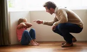 بهترین رفتار پس از داد زدن سر کودک چیست؟