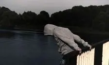 چرا خودکشی یک بحران اجتماعی است، نه صرفاً یک مسئله فردی؟