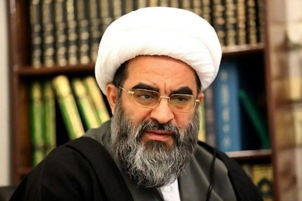 توصیه فاضل لنکرانی به مداحان؛ مرزهای اعتقادی را حفظ کنید/ هیچ فردی قابل مقایسه با اهل بیت نیست