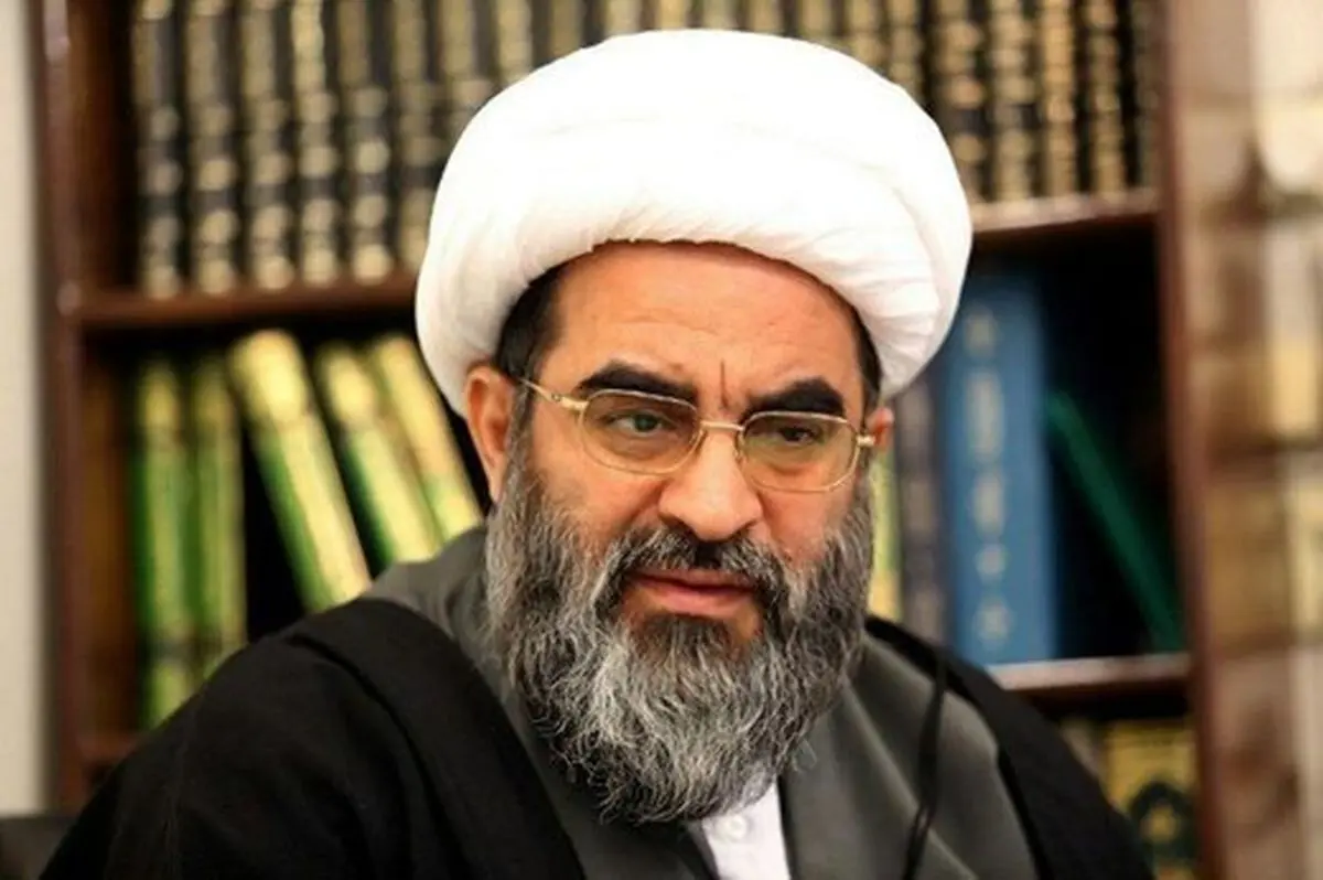 توصیه فاضل لنکرانی به مداحان؛ مرزهای اعتقادی را حفظ کنید/ هیچ فردی قابل مقایسه با اهل بیت نیست