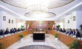 شورای اطلاع رسانی دولت: دولت خود را مکلف به حفاظت از ایران و ایرانیان می داند/ مردم نگران کمبود و کاستی نباشند، کالاهای اساسی، سوخت و دارو به وفور وجود دارد