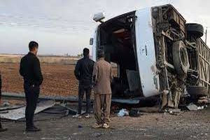واژگونی اتوبوس مسافربری در سنندج