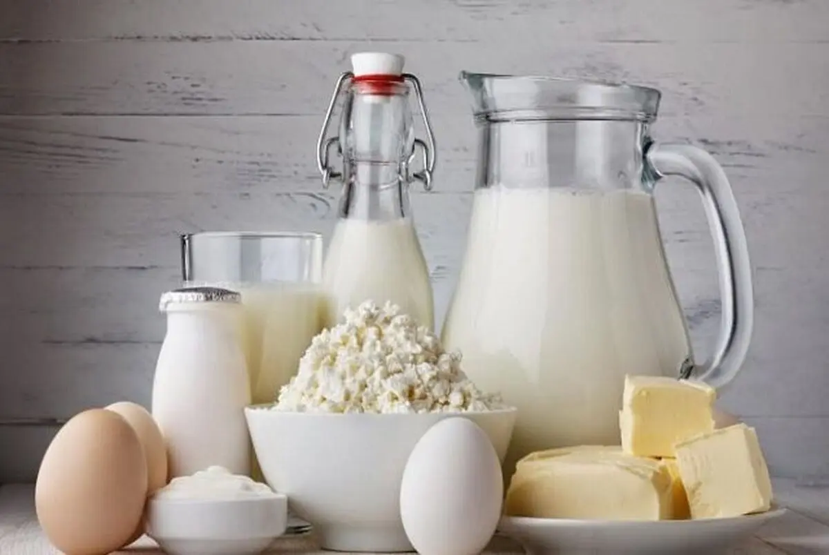 نقش مایعات و لبنیات در افزایش میزان شیر مادر