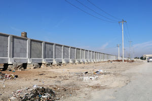 احداث دیوار حفاظتی اطراف تاسیسات آبرسانی شرکت آب جنوب شرق