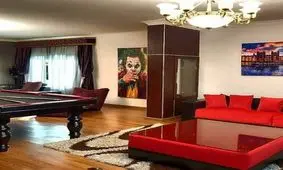 ویلاهای کردان و سفر یک روزه؛ راهنمای کامل اجاره