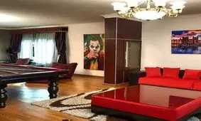 ویلاهای کردان و سفر یک روزه؛ راهنمای کامل اجاره