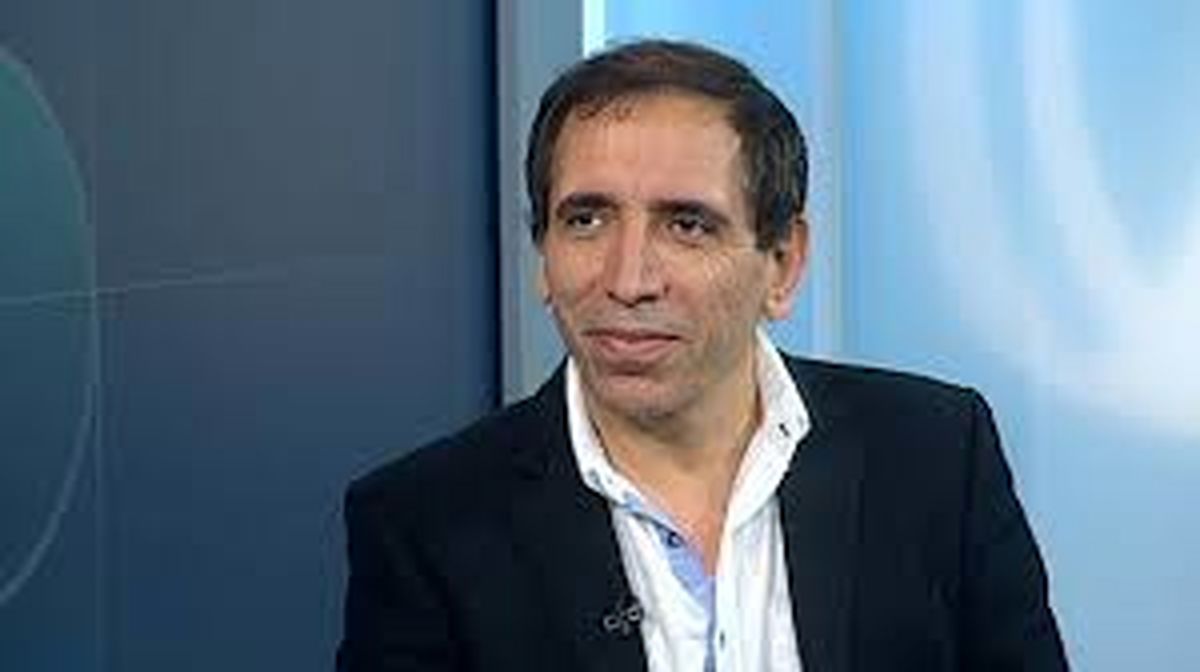 مخملباف: هیچ جنگی رهاییبخش نیست