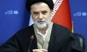 محمود نبویان: تنگه هرمز نباید رها شود 