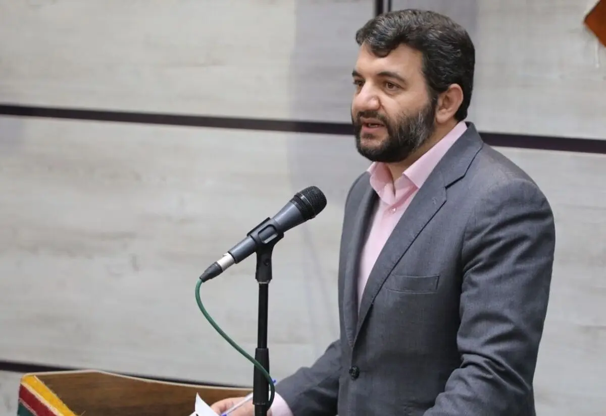 واکنش «احمدی‌نژادی‌ها» به استعفای عبدالملکی از وزارت کار

