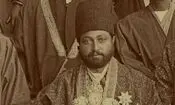 سفر در زمان؛ یک مرد ثروتمند در دوران قاجار در کنار همراهان و برده‌های سیاهپوستش 