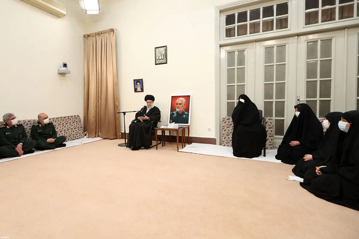 کار بزرگ شهید سلیمانی حفظ، رشد دادن، مجهز کردن و احیاء جبهه مقاومت بود/ نباید بگونه ای سخن گفت و عمل کرد که خصوصیات سردار، ماورایی و دست نیافتنی تصور شود

