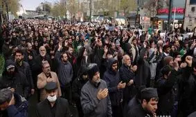 قم و مشهد؛ راهپیمایی "متدینان سکولار" در روز شهادت امام علی(ع) به روایت ابطحی 