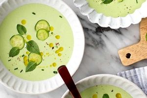 سوپ رژیمی خیار مخصوص روزهای گرم تابستان