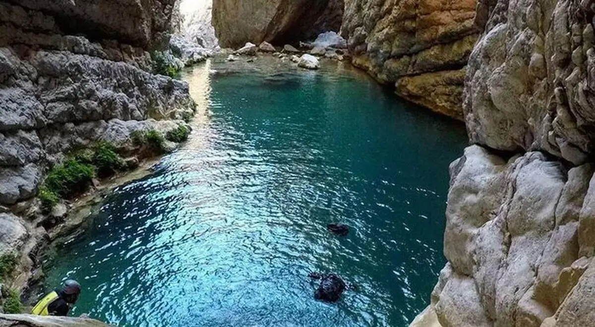 تنگه قاهان؛ بهشتی چهار فصل در دل کویری قم