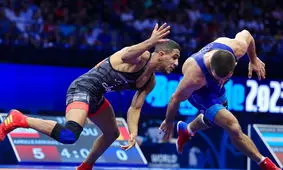 صعود رحمان عموزاد به نیمه نهایی کشتی آزاد بازی های آسیایی