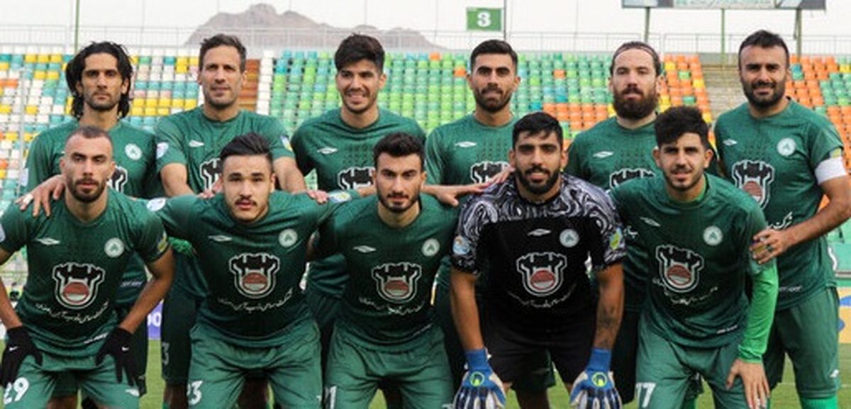 بازیکنان و کادر فنی تیم فوتبال ذوبآهن جریمه شدند
