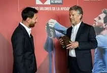 مسی: به بارسلونا برمی‌گردم