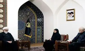 فرزانه صادق، وزیر راه: مشهد در اولویت رفع مشکلات حوزه‌ حمل و نقل است


