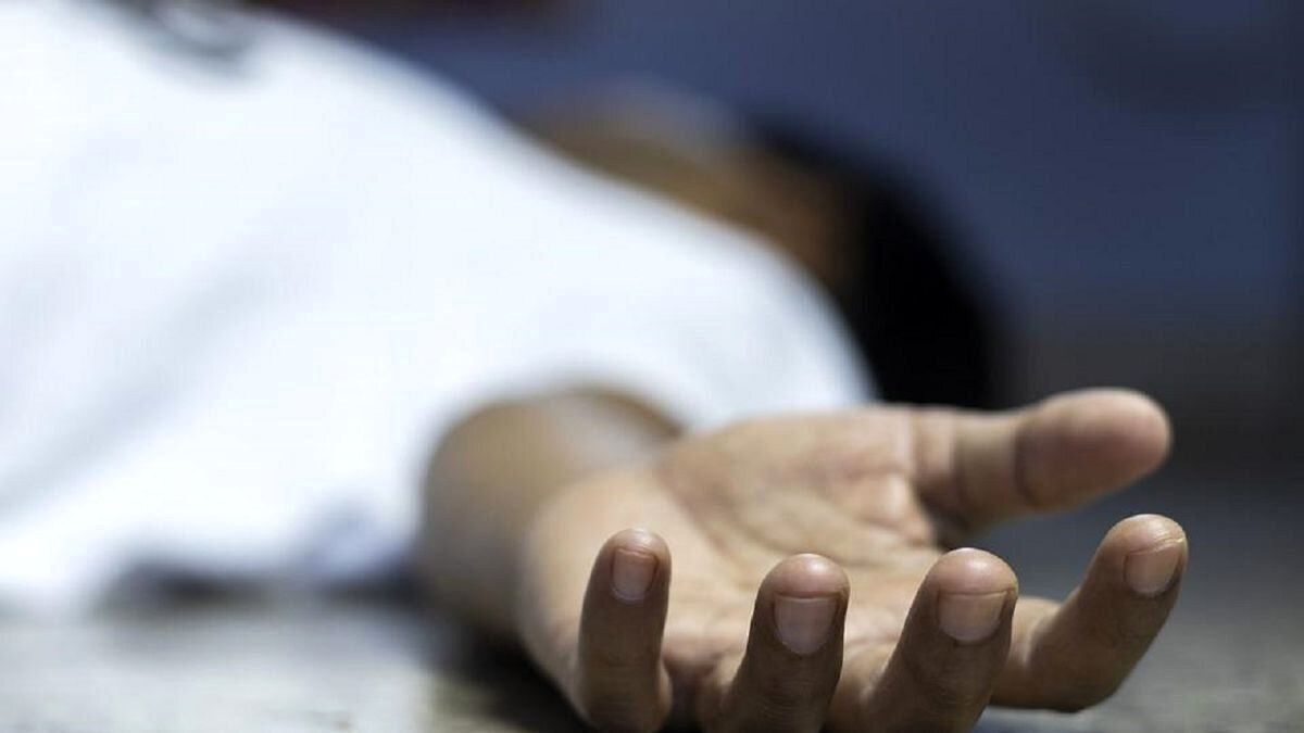 مرگ دلخراش زن ۲۶ ساله داخل دستگاه تزریق پلاستیک
