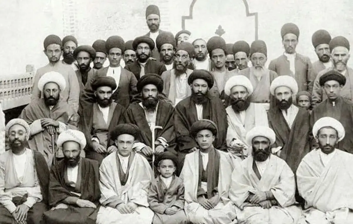 سفر در زمان؛ اسب‌سواری «یک روحانی و همسرش» در اصفهان در دوران ناصرالدین شاه 