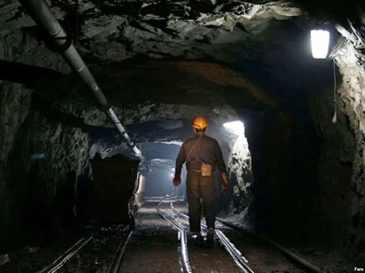 مرگ یک کارگر در پی‌ ریزش معدن شهید نیلچیان در کیار

