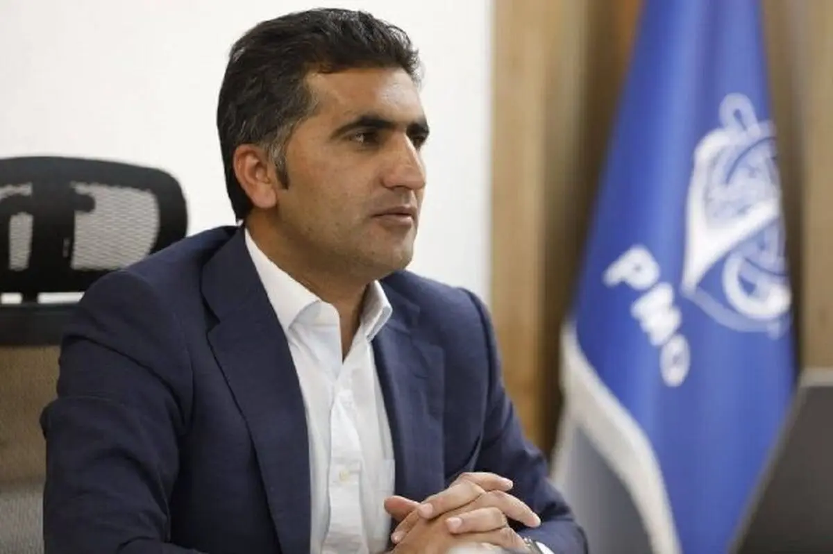 کنترل ورود آلودگی نفتی به ساحل روستای کندال سیریک

