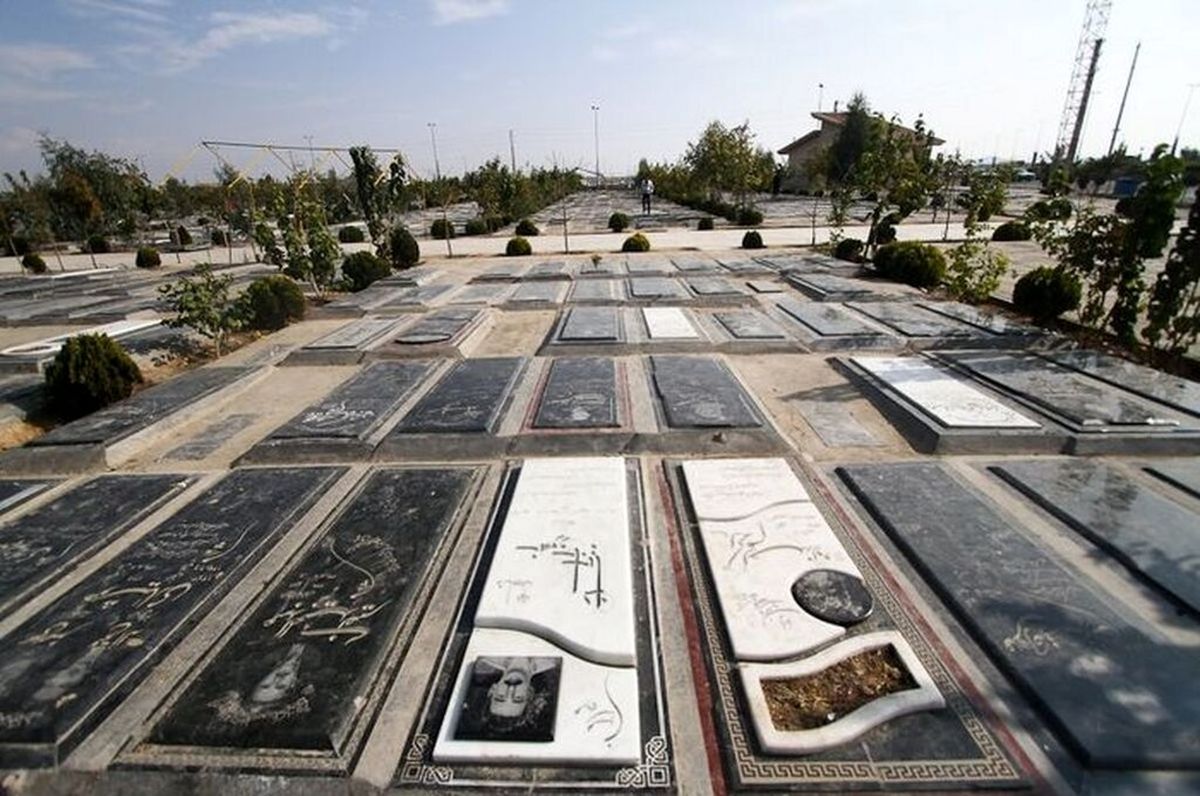 جزئیات اصلاح ۹۸ سنگ قبر در بهشت زهرا/ نصب تصاویر بانوان غیرمحجبه ممنوع است