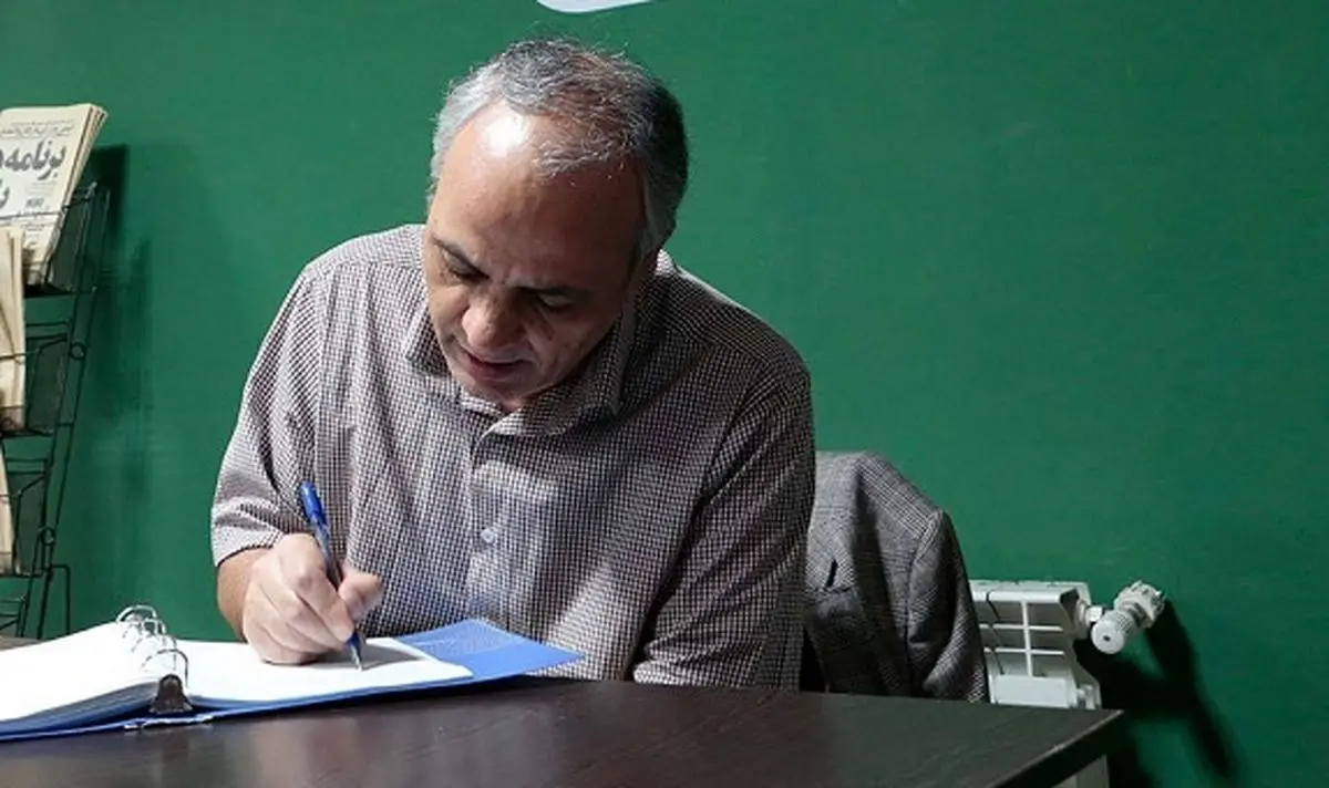 پیش‌بینی احمد زیدآبادی از سال ۱۴۰۲؛ «سال سرنوشت»!