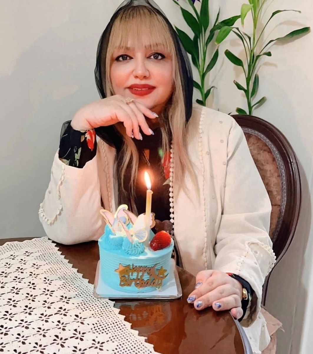 لیلا برخورداری در جشن تولد 47 سالگی 1