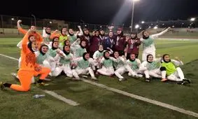 شادی دختران سیرجانی به شیوه کنعانی زادگان پس‌از گل به هندی ها/ ویدئو