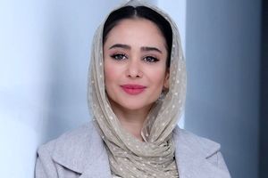 استایل ترندی الناز حبیبی با خاص ترین کیف