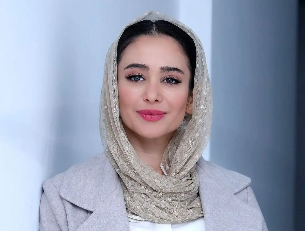 تصاویری جذاب از الناز حبیبی در یک دورهمی