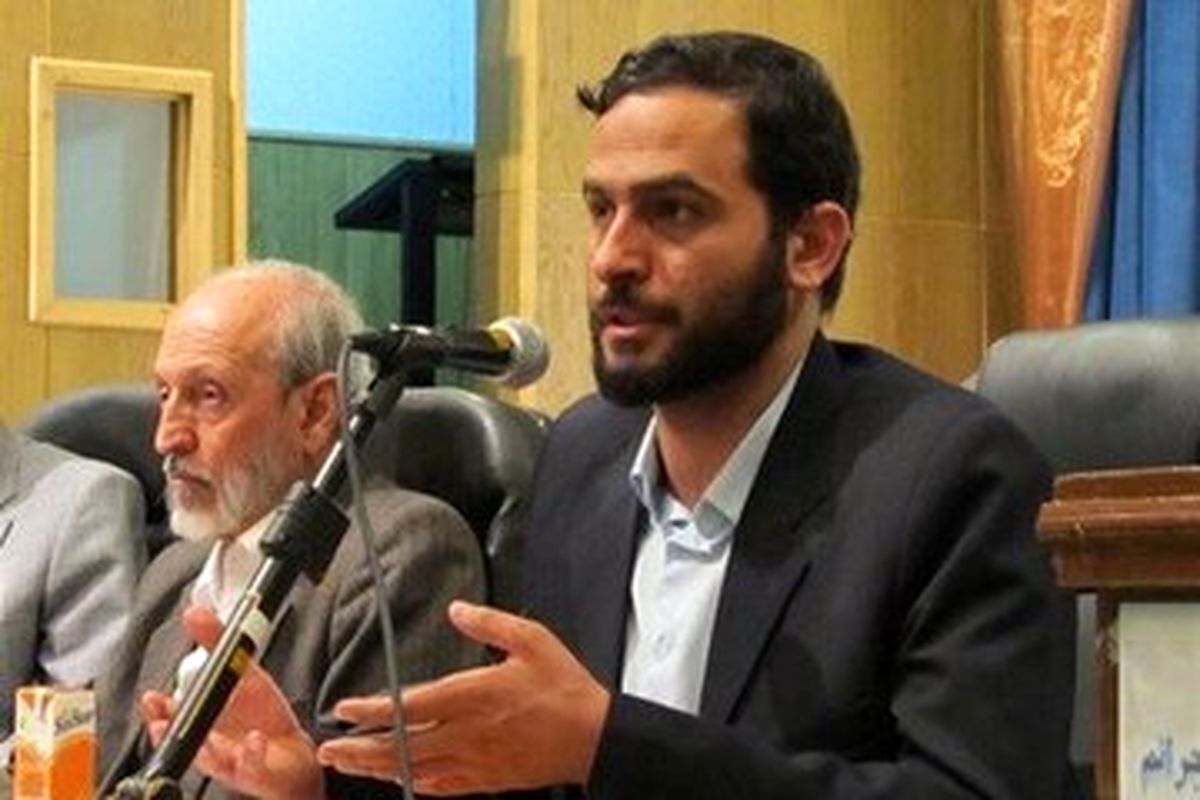 تعلیقم کردند چون در توییتر و اینستاگرام از منظر فقه و حقوق، از مردم دفاع کردم/ نه شاکی خصوصی دارم، نه مسئله مالی و نه مشکل اخلاقی