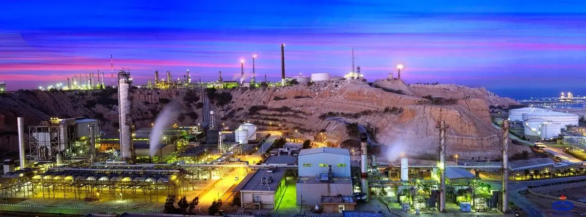 خارک؛ درخشش در تولید، فروش و درآمد زیر تهدید جنگ
