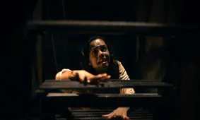 ۱۰ فیلم ترسناک برتر سال ۲۰۲۲ برای تماشا در هالووین؛ از Speak No Evil تا Barbarian