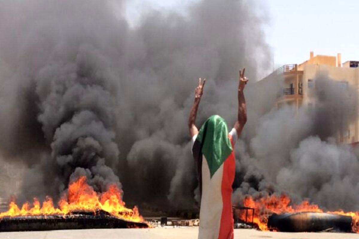 حرکت معترضان به سمت کاخ ریاست جمهوری سودان
