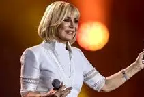 تصویری تازه از گوگوش در مجله ایرانی منتشر شد