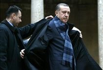 ثروت اردوغان محصول تحریم‌های ایران است/ برخی کشورها از فشار اقتصادی علیه ایران سود می‌برند/ دولت باید پول را از کاسبان تحریم بگیرد و به مردم بدهد