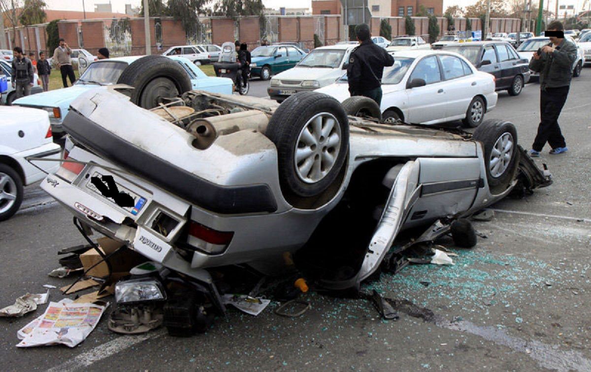 15 کشته ومجروح بر اثر واژگونی یک خودرو درجاده های سیستان وبلوچستان