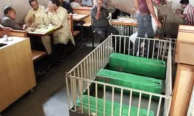 غذا خوردن در حضور مردگان؛ رستورانی که ممکن است در آن سکته کنید!